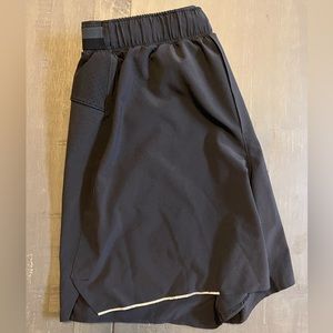 Lululemon Surge Short Linerless 6” Medium
